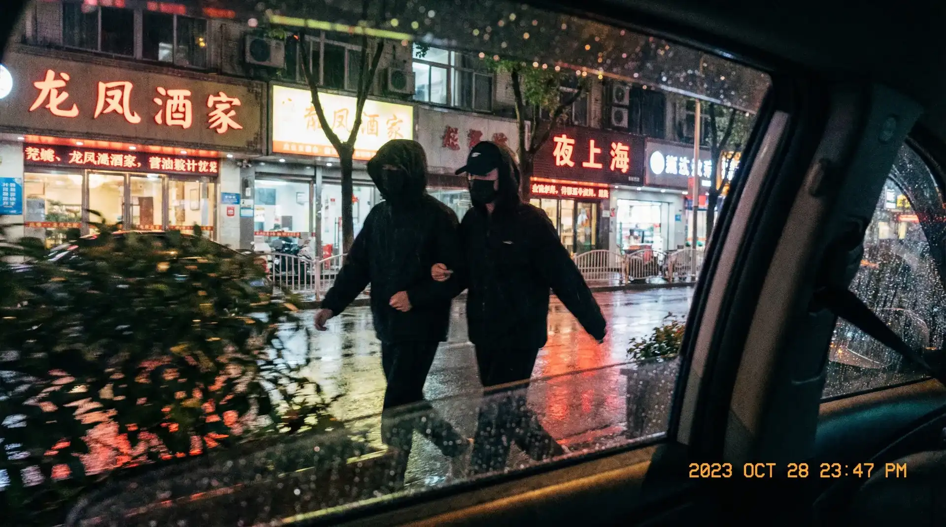 啄木鸟法国官网-完整版|高清资源|啄木鸟法国平台 - 顶流明星深夜密会现场抓拍照片